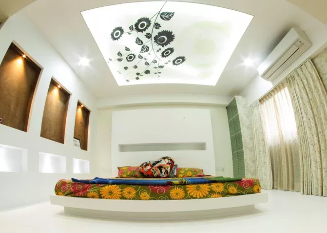 Натяжные потолки с фотопечатью